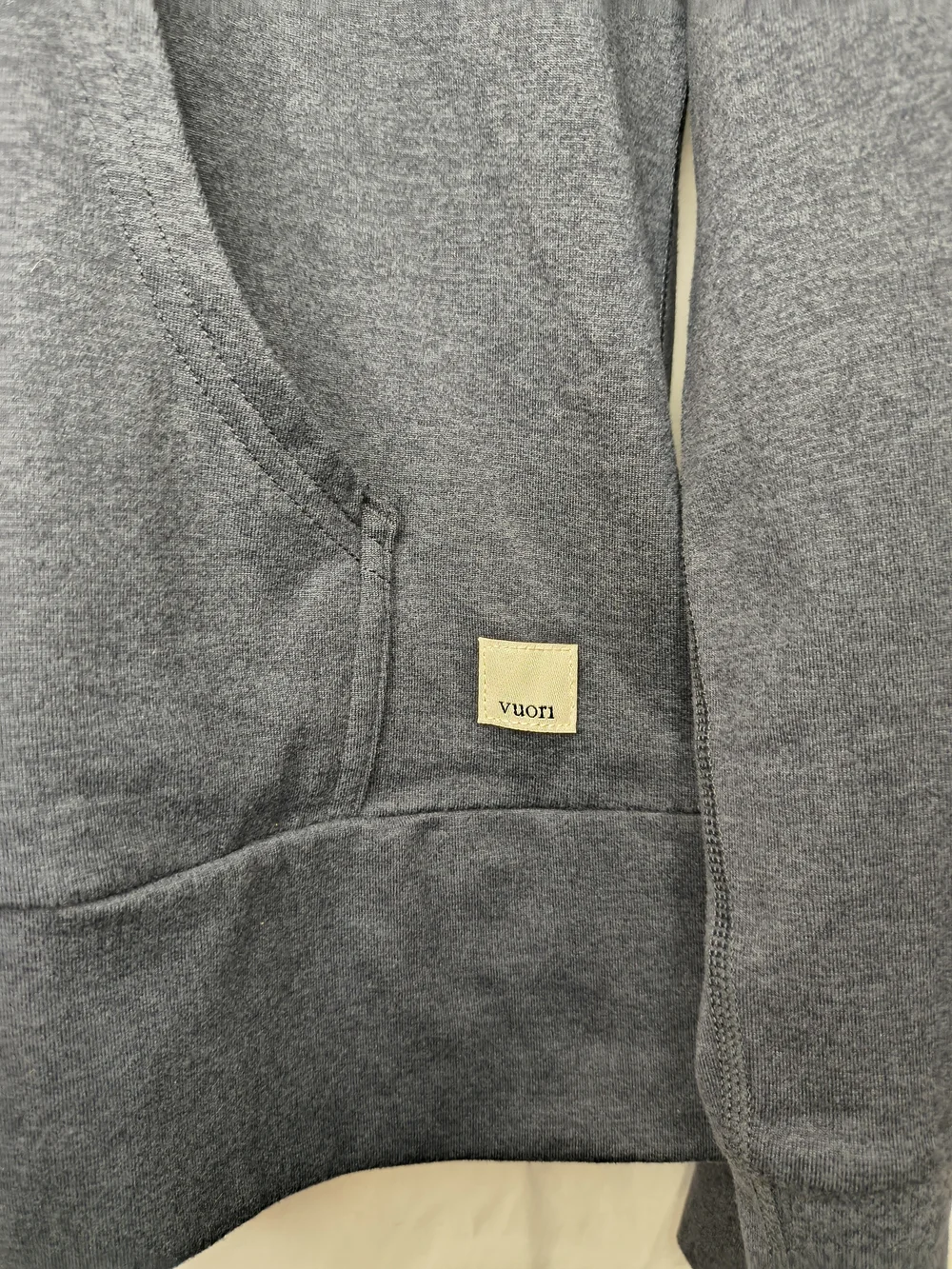 Navy blue Vuori Halo Performance Hoodie 2.0 - Picture 3 of 3